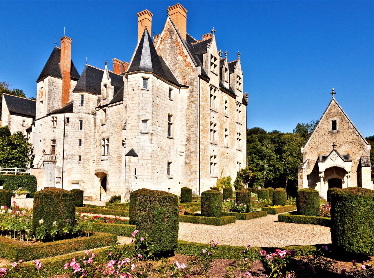 Le Mans Surprend